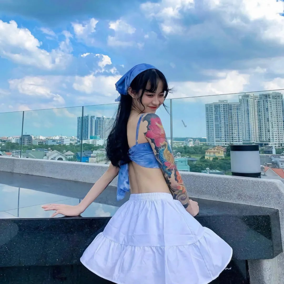 天堂霓裳